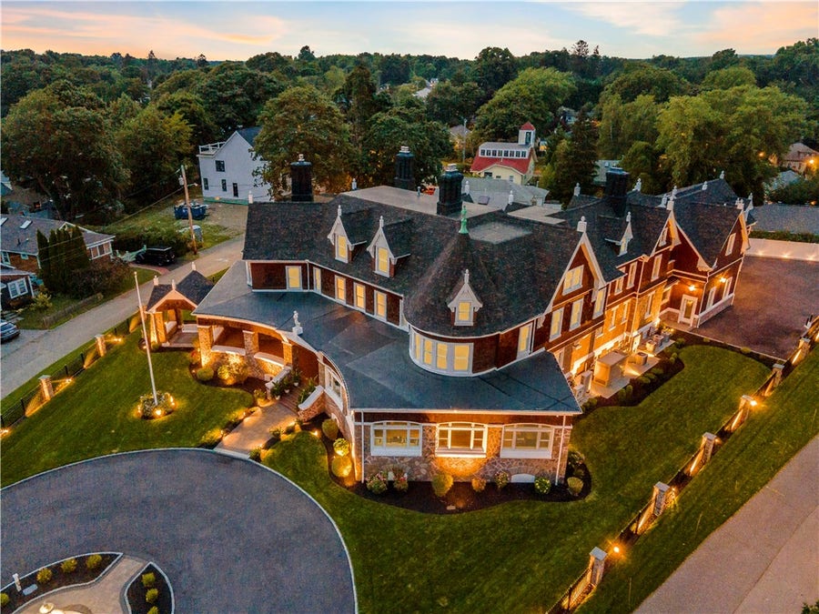 Property photo for 32 Lorraine Street, Barrington, RI