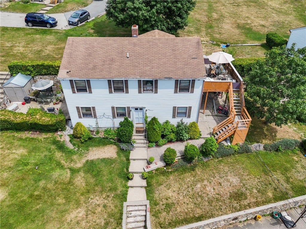 90 Monson Street, Johnston, RI 02919 90 Monson Street, Johnston, RI 02919