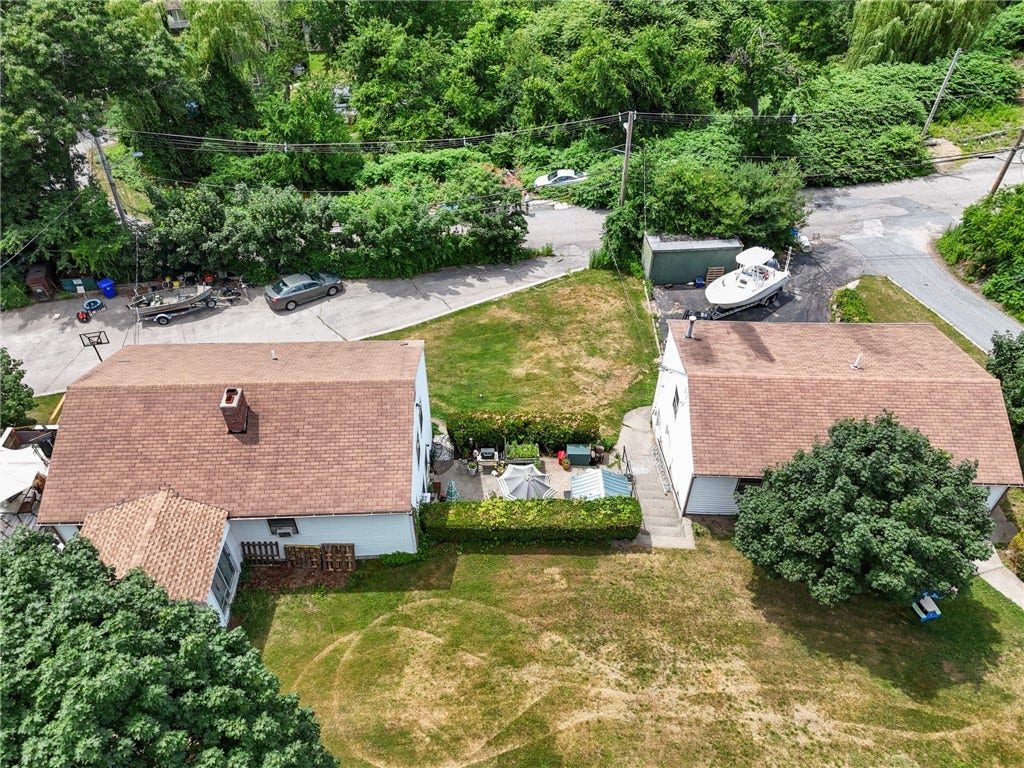 90 Monson Street, Johnston, RI 02919 90 Monson Street, Johnston, RI 02919