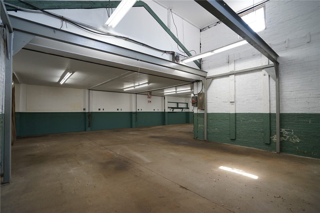 81 Macondray Street, Cumberland, RI 02864 81 Macondray Street, Cumberland, RI 02864