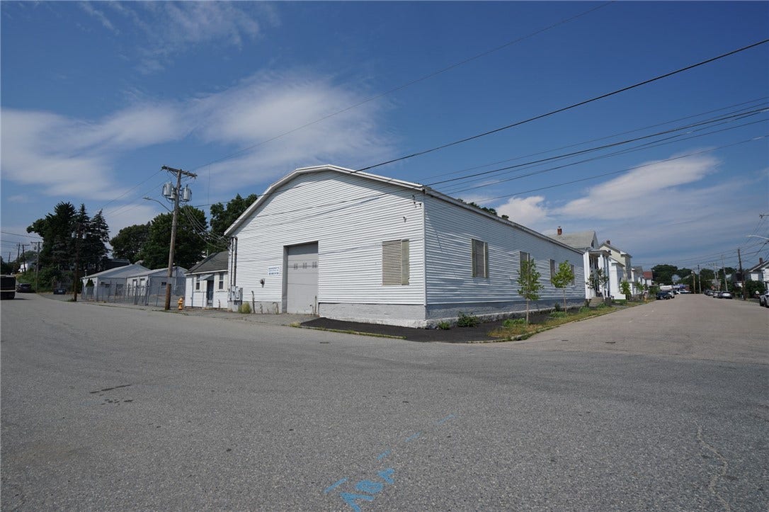 81 Macondray Street, Cumberland, RI 02864 81 Macondray Street, Cumberland, RI 02864