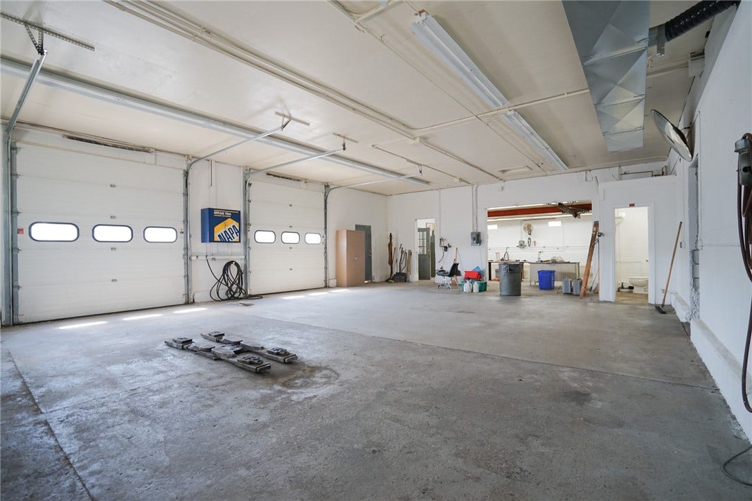 81 Macondray Street, Cumberland, RI 02864 81 Macondray Street, Cumberland, RI 02864