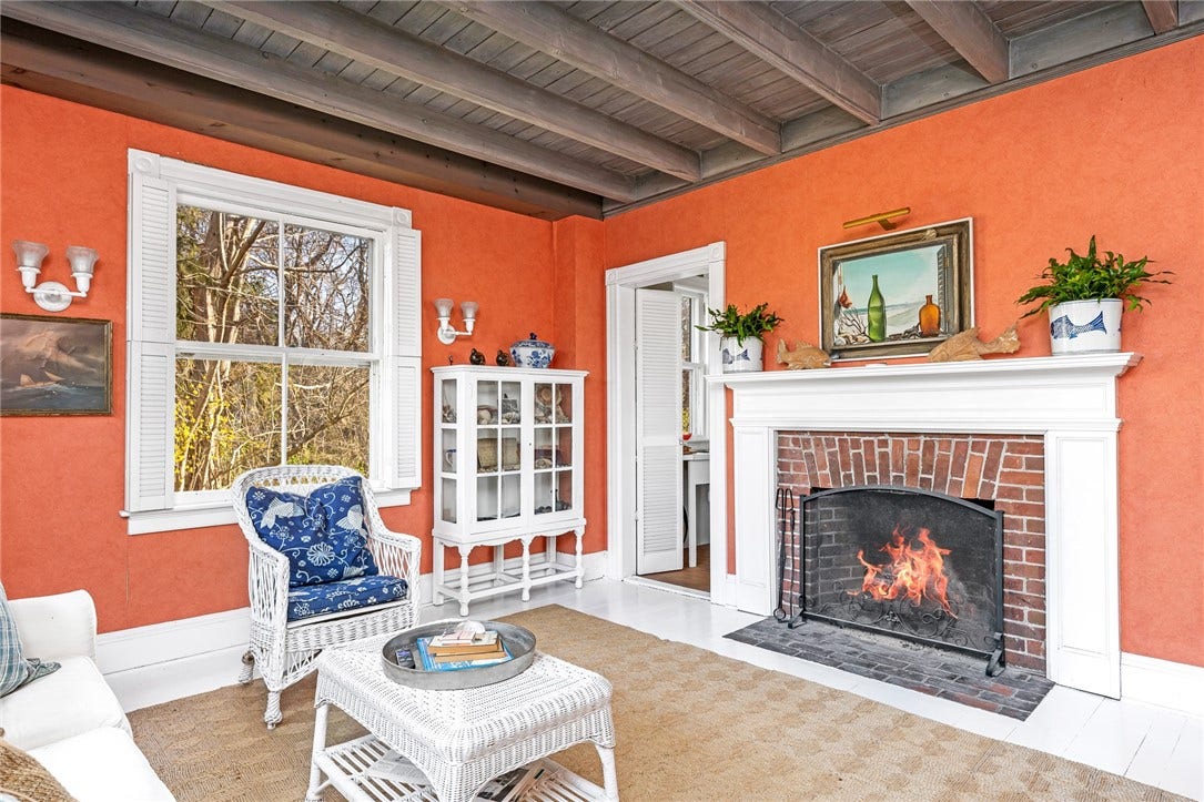 26 East Hills Road, Westerly, RI 02891