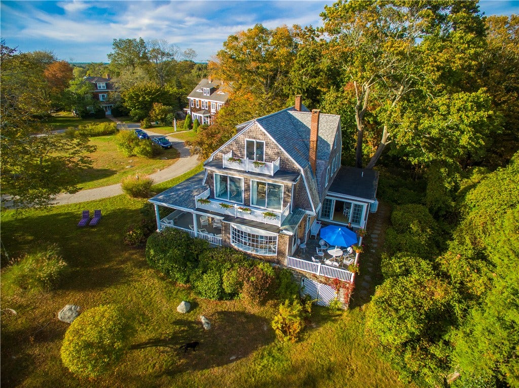 26 East Hills Road, Westerly, RI 02891