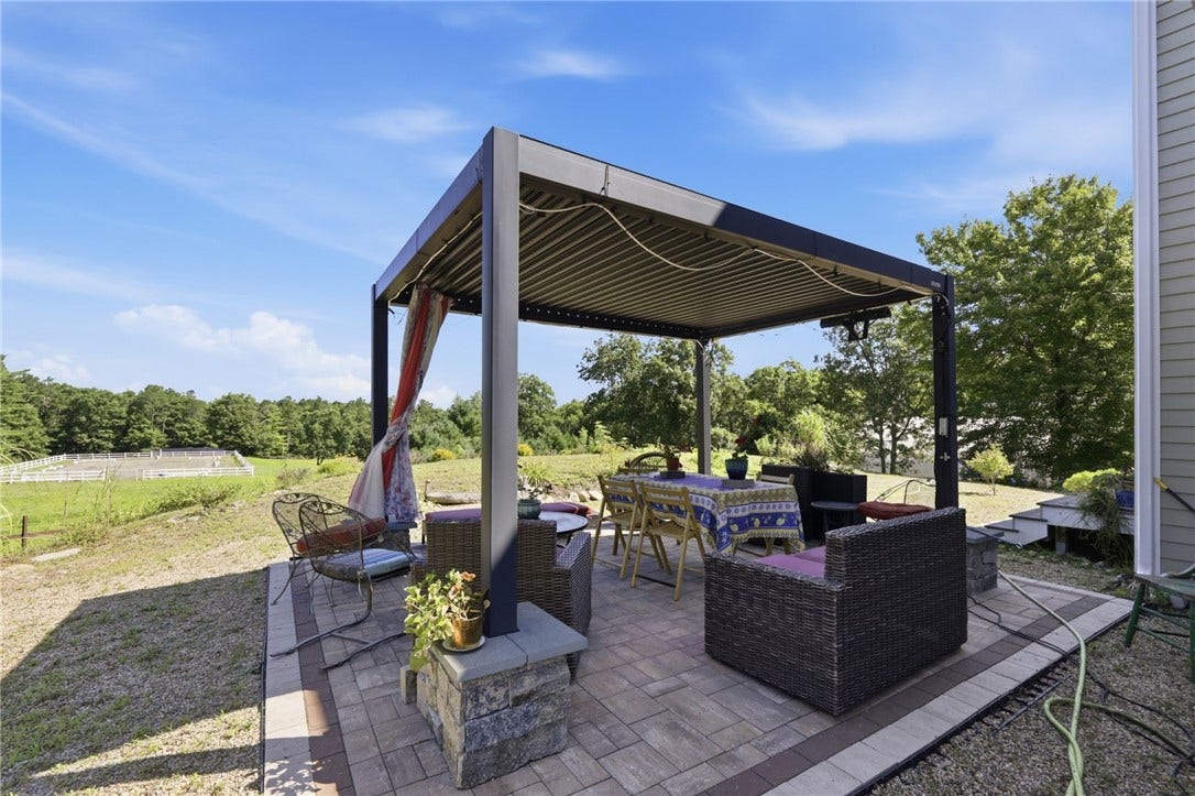 224 Greenhouse Road, Coventry, RI 02827 224 Greenhouse Road, Coventry, RI 02827