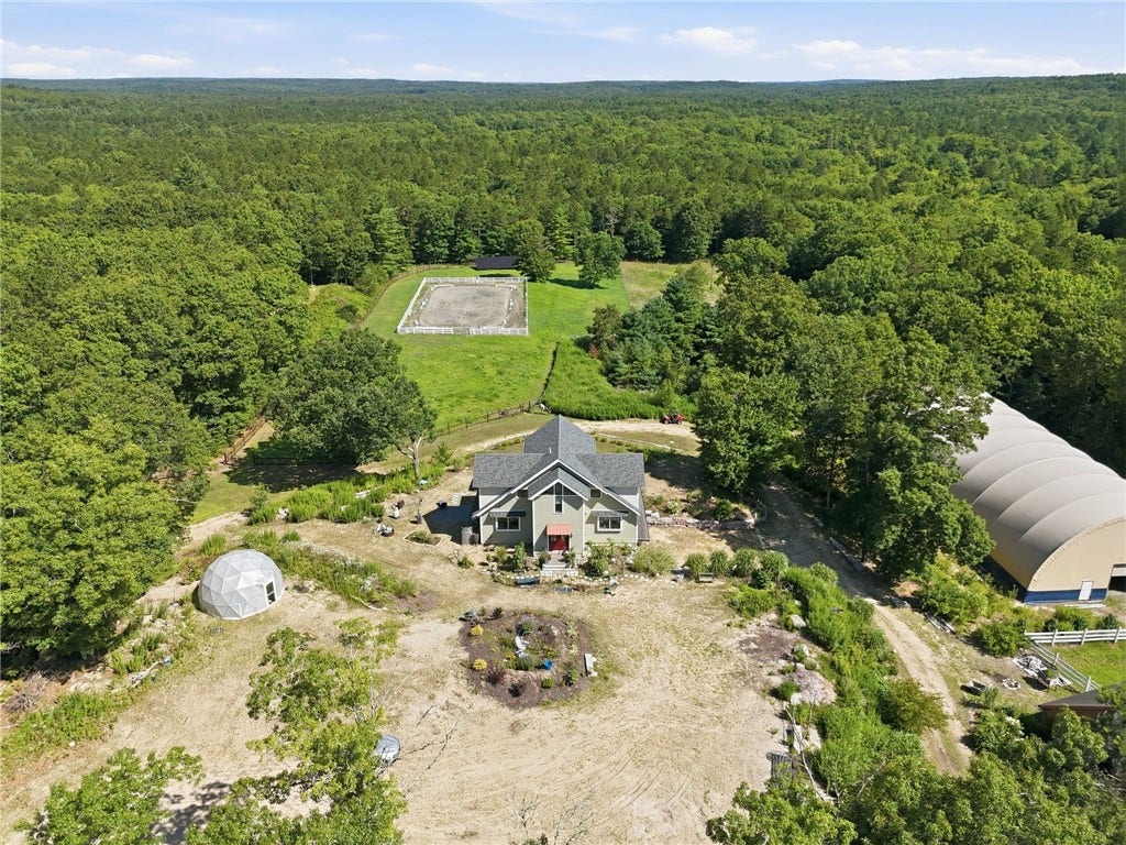 224 Greenhouse Road, Coventry, RI 02827 224 Greenhouse Road, Coventry, RI 02827