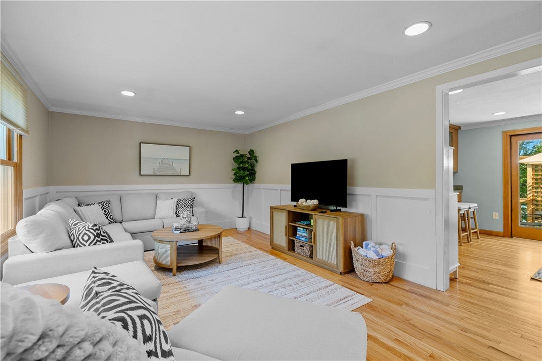 46 Steamboat Street, Jamestown, RI 02835 46 Steamboat Street, Jamestown, RI 02835