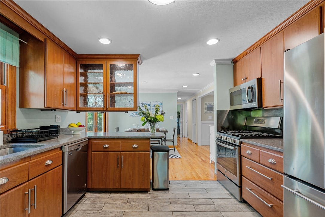 46 Steamboat Street, Jamestown, RI 02835 46 Steamboat Street, Jamestown, RI 02835
