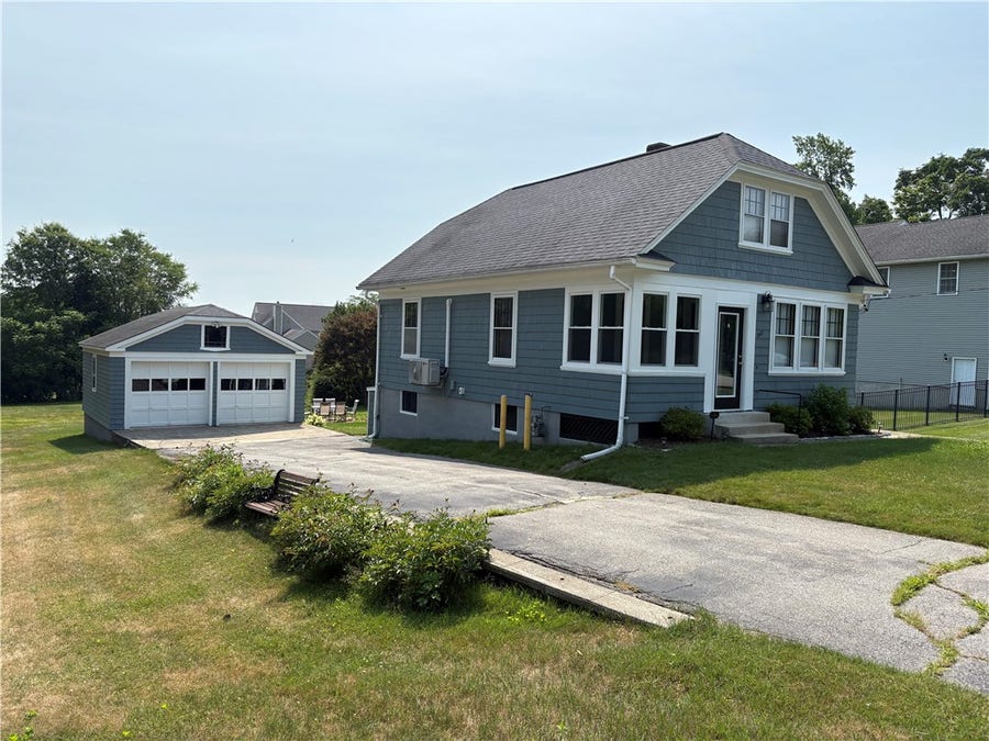 Property photo for 202 Lincoln Street, Seekonk, MA