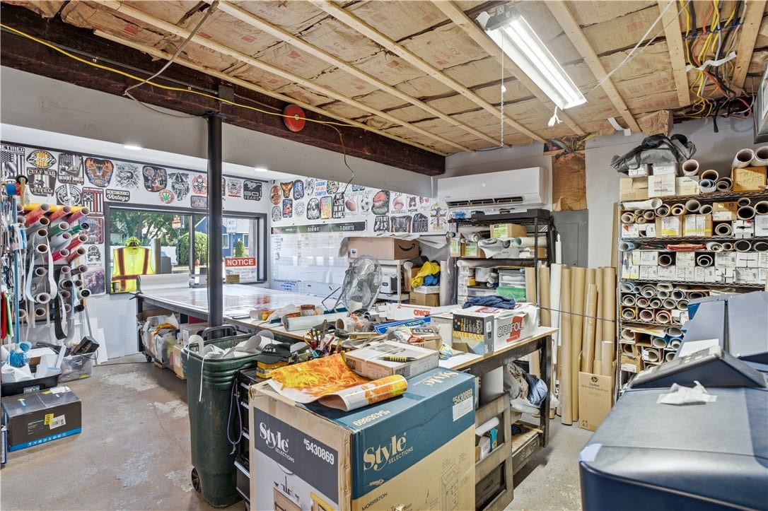 912 Tiogue Avenue, Coventry, RI 02816 912 Tiogue Avenue, Coventry, RI 02816