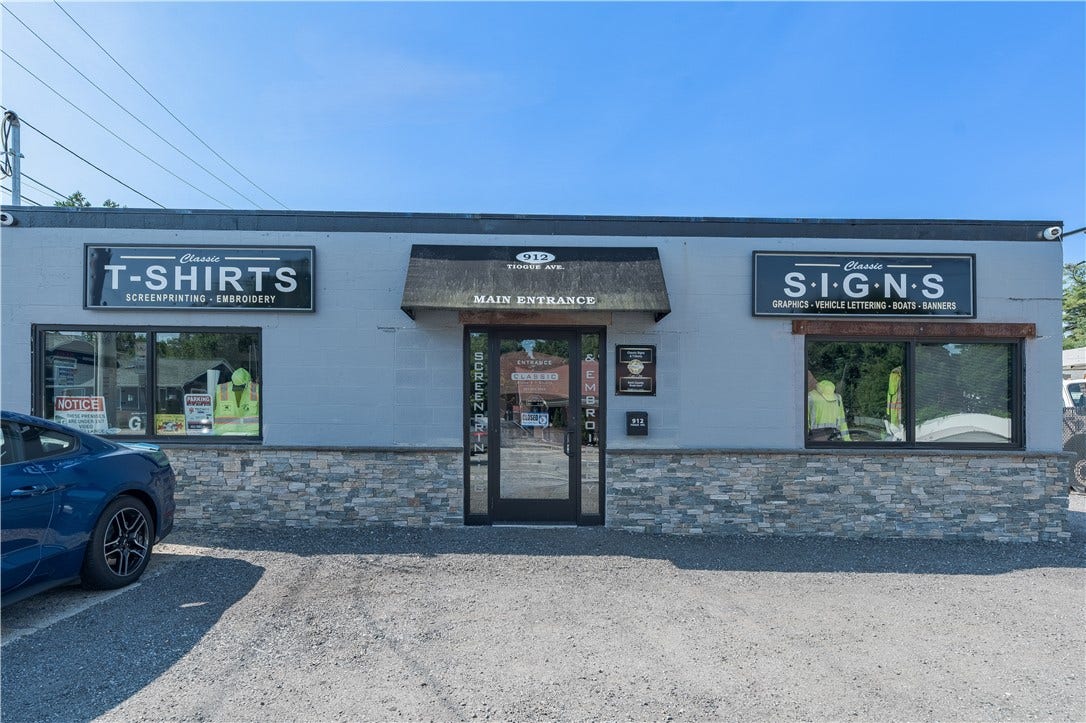 912 Tiogue Avenue, Coventry, RI 02816 912 Tiogue Avenue, Coventry, RI 02816