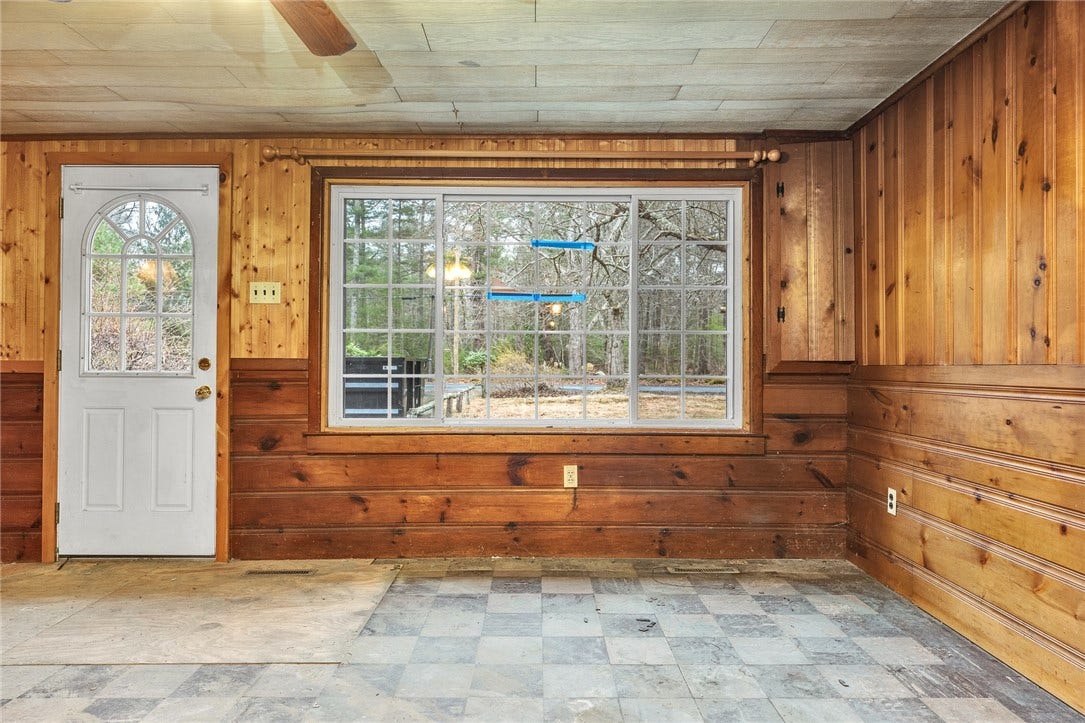 119 Breakheart Hill Road, West Greenwich, RI 02817 119 Breakheart Hill Road, West Greenwich, RI 02817