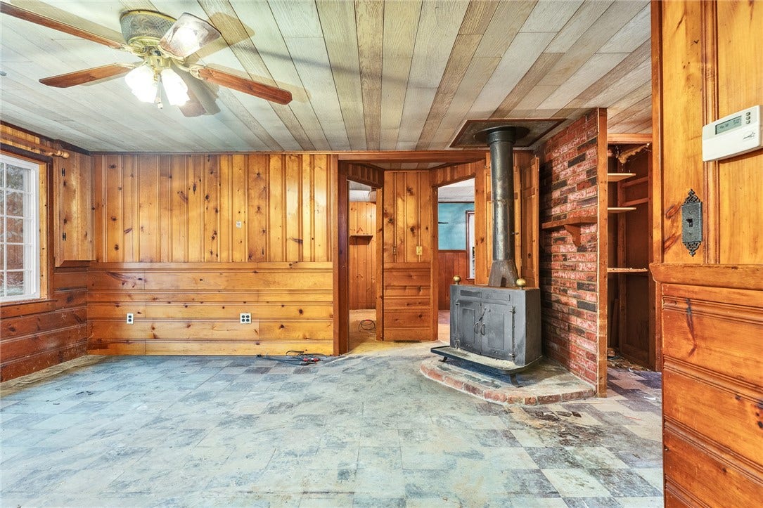 119 Breakheart Hill Road, West Greenwich, RI 02817 119 Breakheart Hill Road, West Greenwich, RI 02817