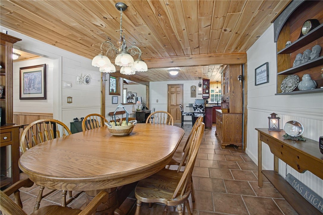 22 Burgess Road, Foster, RI 02825 22 Burgess Road, Foster, RI 02825