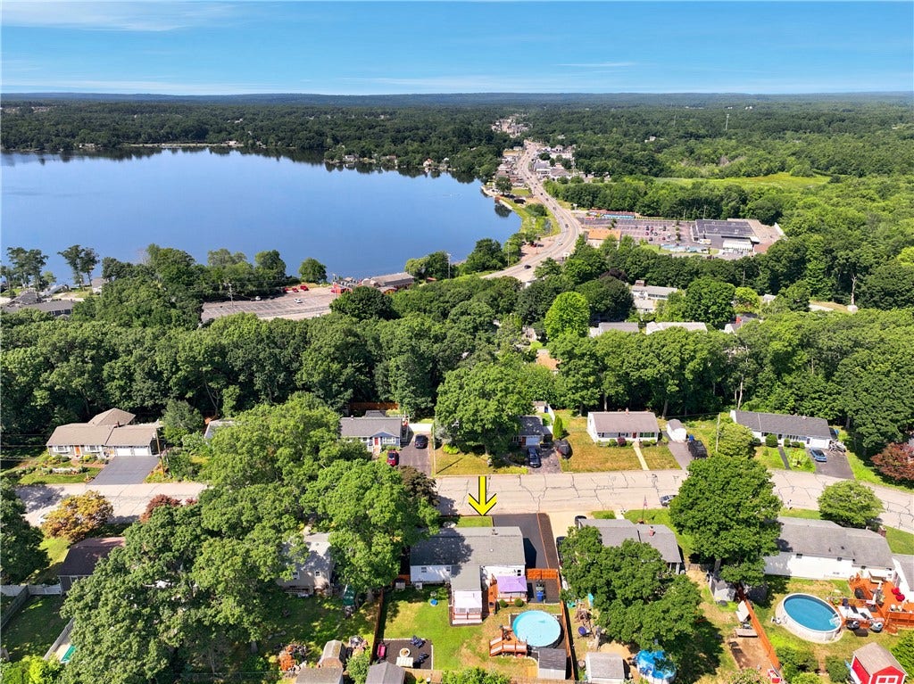 121 COLUMBIA Avenue, Coventry, RI 02816