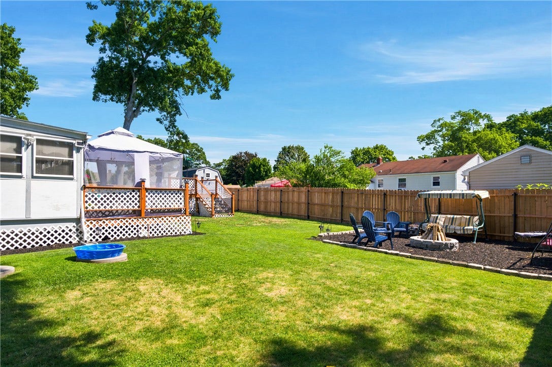 121 COLUMBIA Avenue, Coventry, RI 02816
