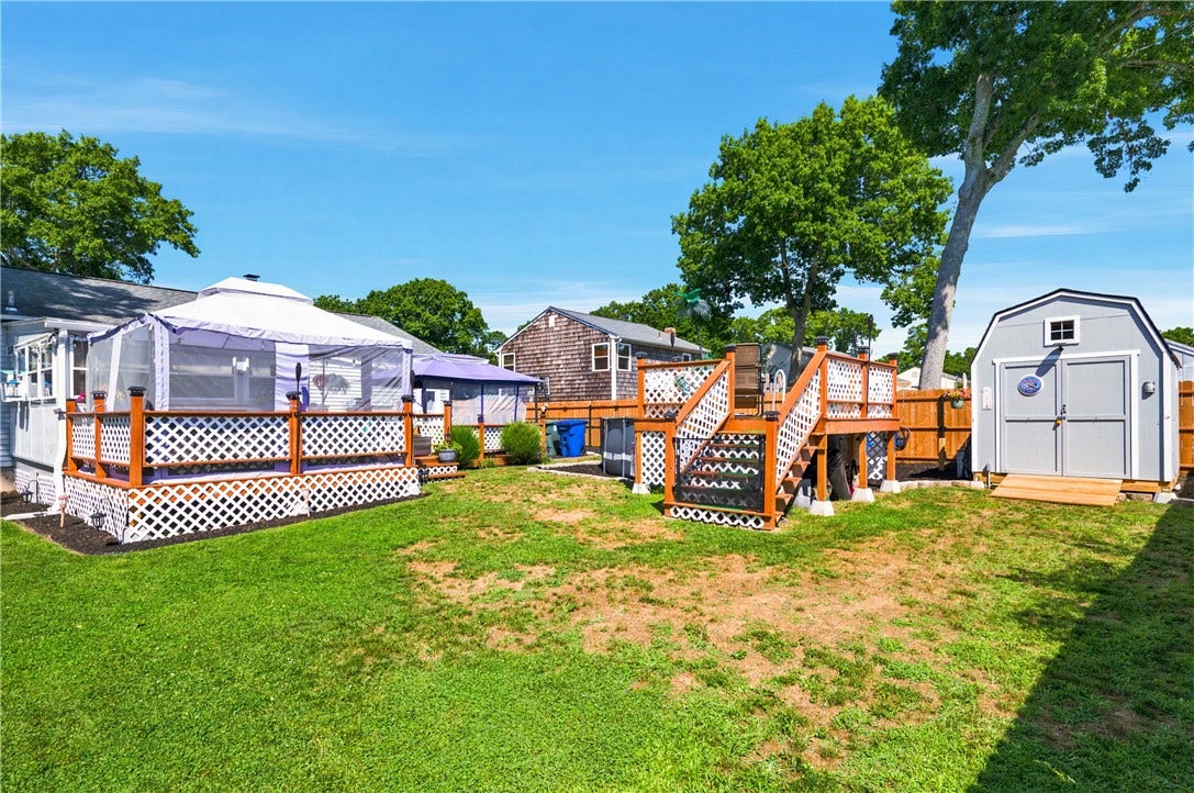 121 COLUMBIA Avenue, Coventry, RI 02816