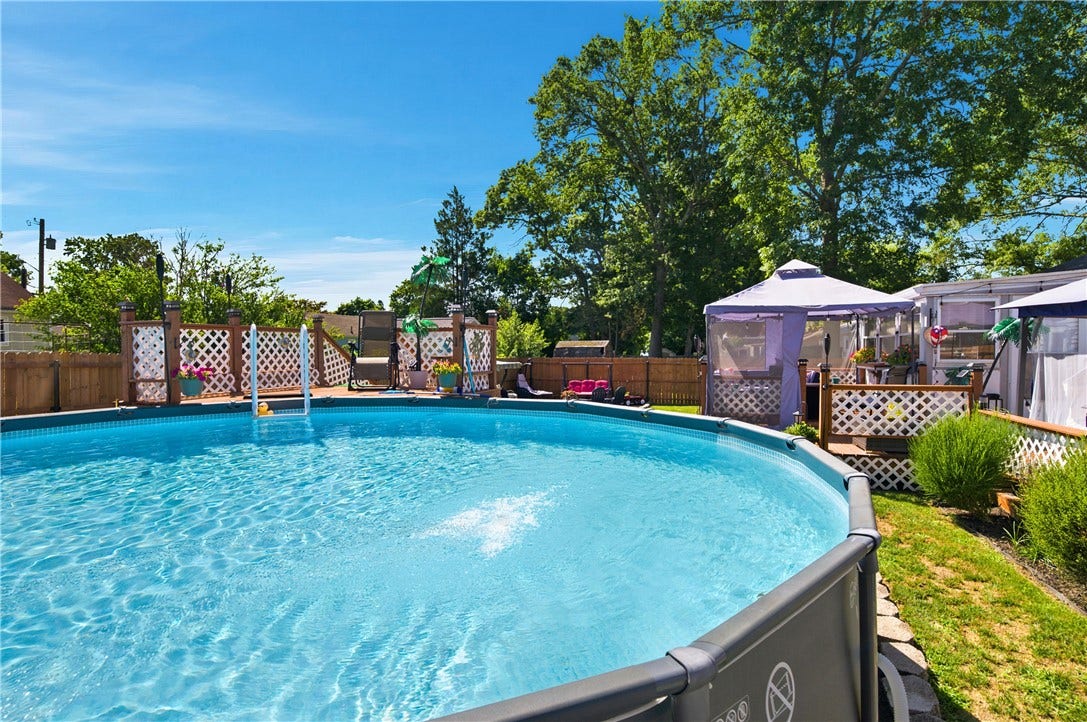 121 COLUMBIA Avenue, Coventry, RI 02816