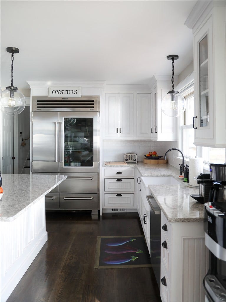 260 Fisher Circle, Portsmouth, RI 02871 260 Fisher Circle, Portsmouth, RI 02871