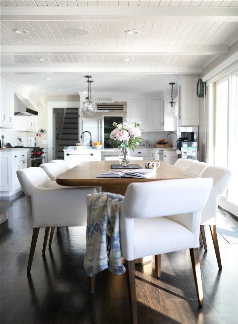 260 Fisher Circle, Portsmouth, RI 02871 260 Fisher Circle, Portsmouth, RI 02871
