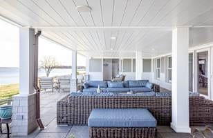260 Fisher Circle, Portsmouth, RI 02871 260 Fisher Circle, Portsmouth, RI 02871