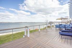 260 Fisher Circle, Portsmouth, RI 02871 260 Fisher Circle, Portsmouth, RI 02871