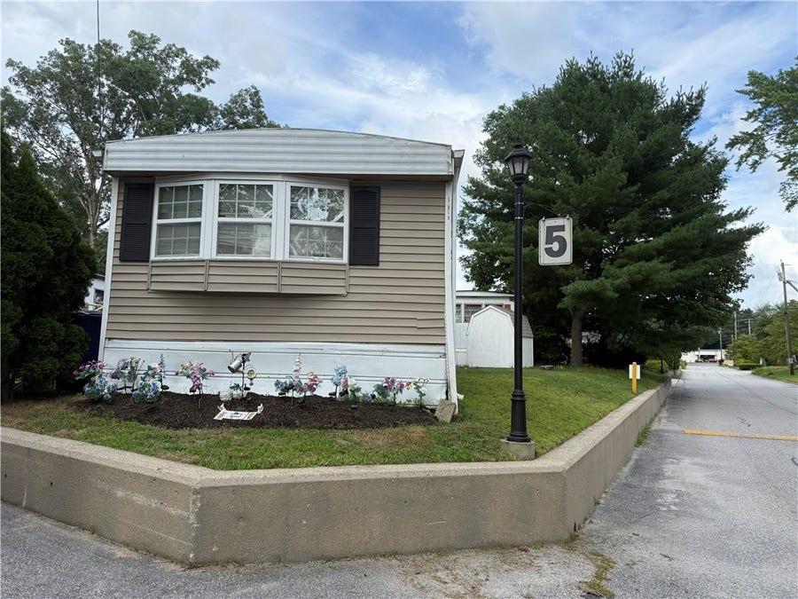 Property photo for 1 Lane 5, Unit 51 Lane, Coventry, RI