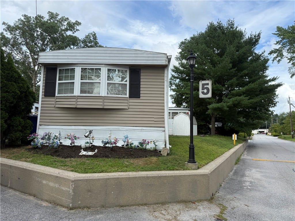 1 Lane 5, Unit 51 Lane, Coventry, RI 02816 1 Lane 5, Unit 51 Lane, Coventry, RI 02816