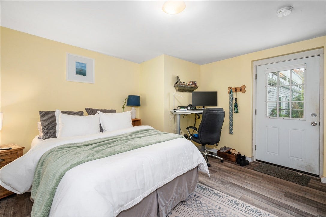 494 Woonasquatucket Avenue, #101, North Providence, RI 02911 494 Woonasquatucket Avenue, #101, North Providence, RI 02911