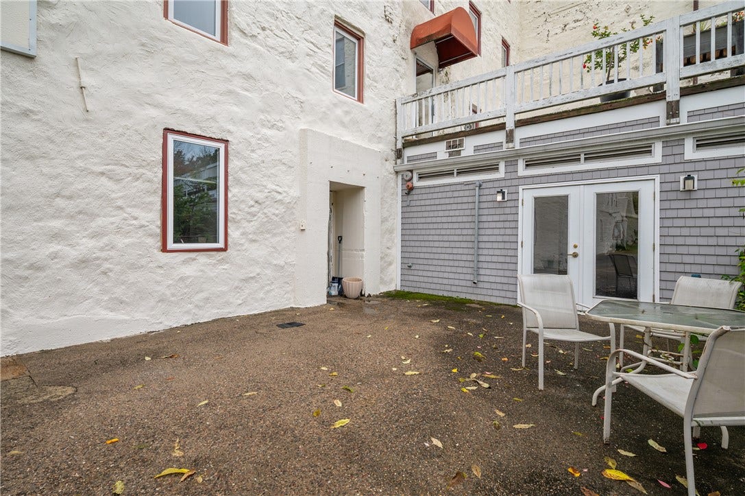 494 Woonasquatucket Avenue, #101, North Providence, RI 02911 494 Woonasquatucket Avenue, #101, North Providence, RI 02911