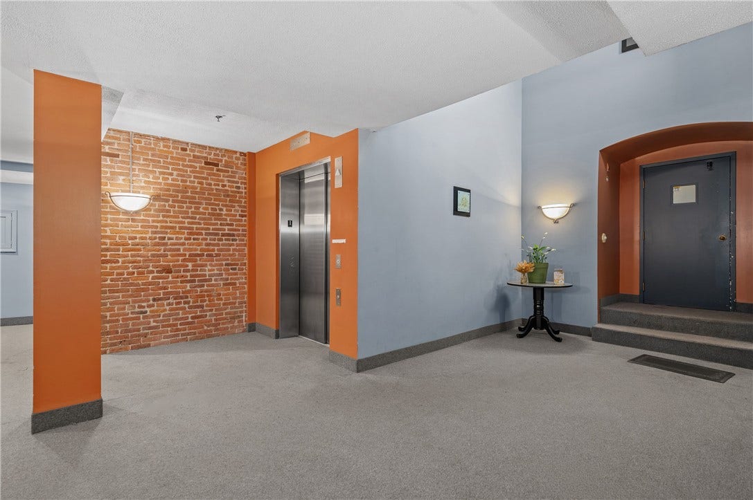 494 Woonasquatucket Avenue, #101, North Providence, RI 02911 494 Woonasquatucket Avenue, #101, North Providence, RI 02911