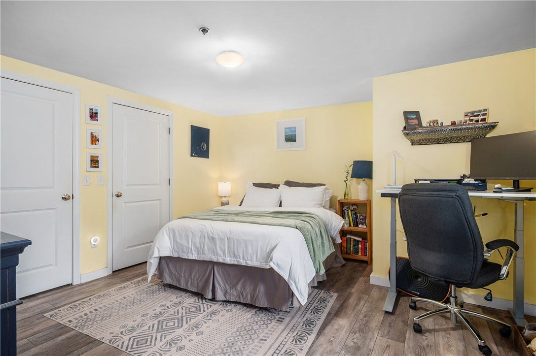 494 Woonasquatucket Avenue, #101, North Providence, RI 02911 494 Woonasquatucket Avenue, #101, North Providence, RI 02911