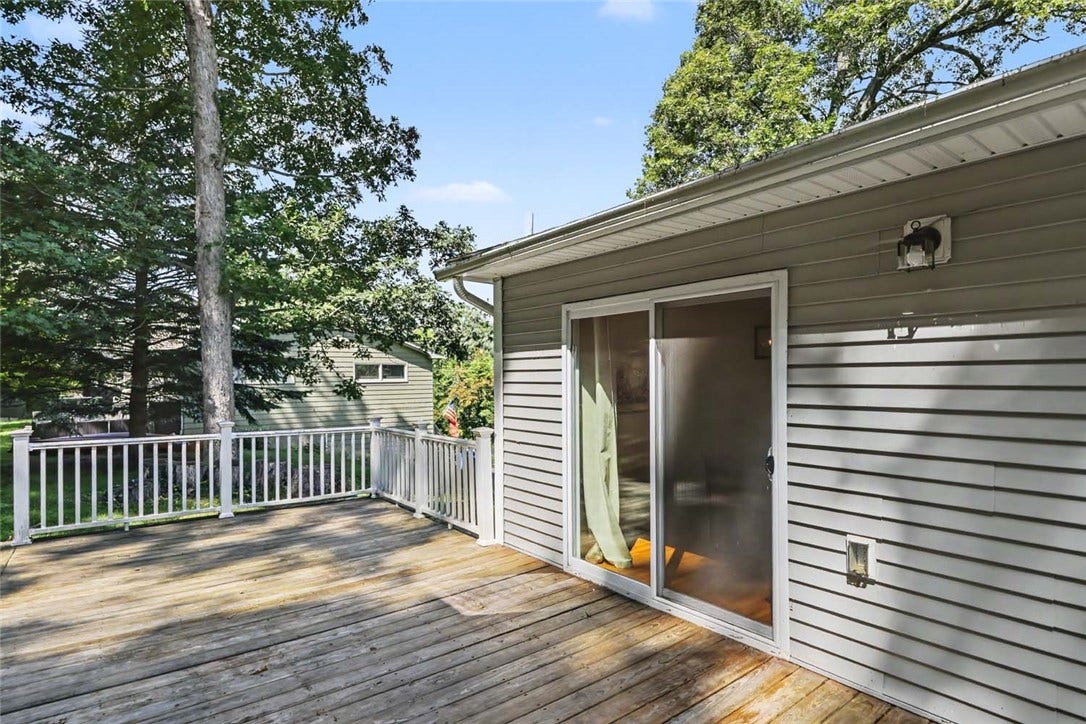 145 Grandview Avenue, Lincoln, RI 02865 145 Grandview Avenue, Lincoln, RI 02865