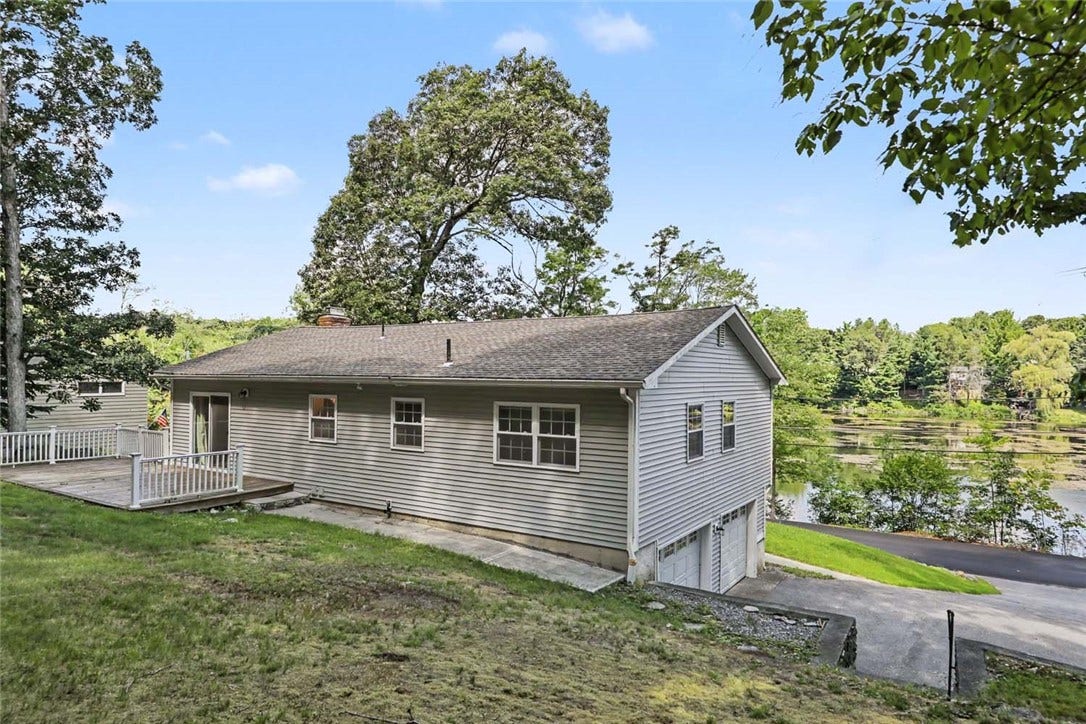 145 Grandview Avenue, Lincoln, RI 02865 145 Grandview Avenue, Lincoln, RI 02865