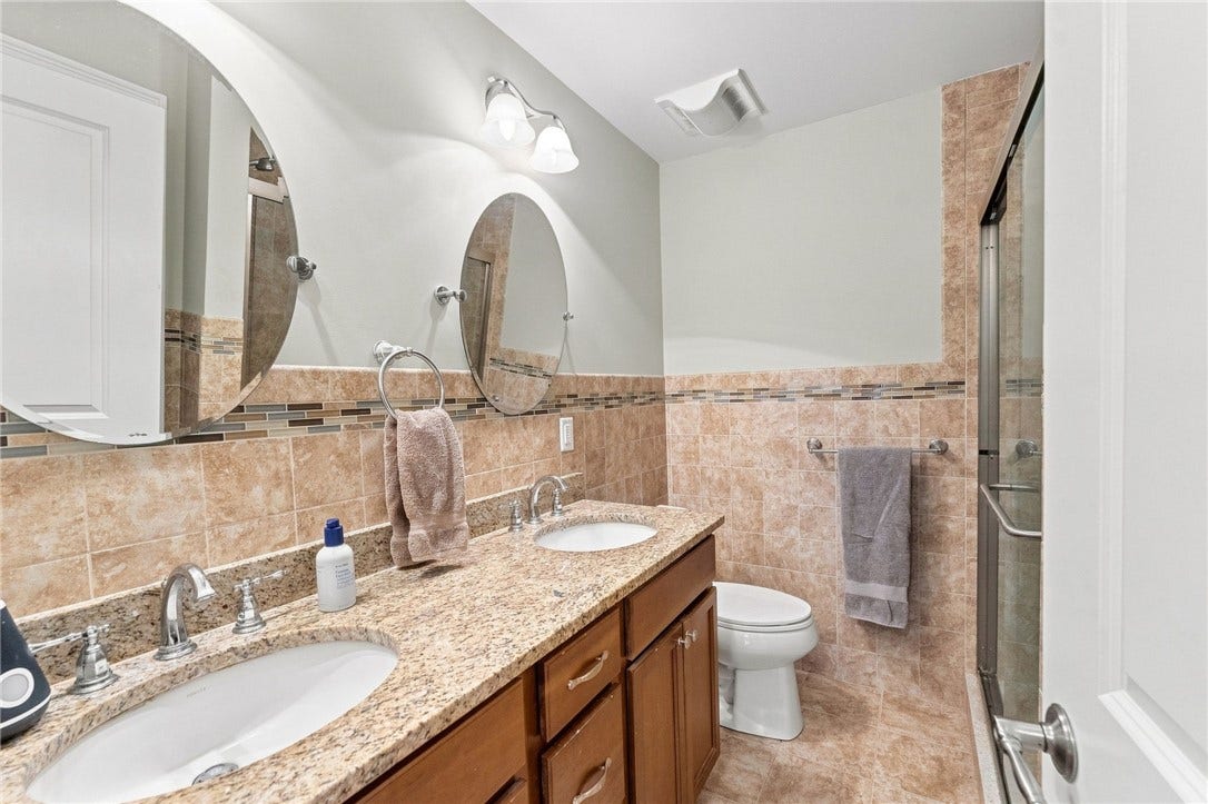 135 Brandywyne Court, South Kingstown, RI 02879 135 Brandywyne Court, South Kingstown, RI 02879