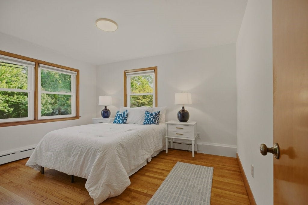 205 Lincoln Avenue, Barrington, RI 02806 Ample sized bedroom 2