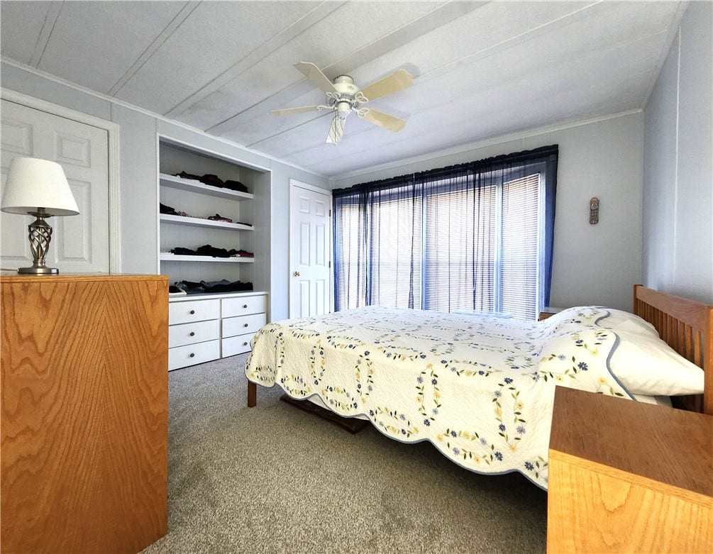 158 Holiday Court, South Kingstown, RI 02879 158 Holiday Court, South Kingstown, RI 02879