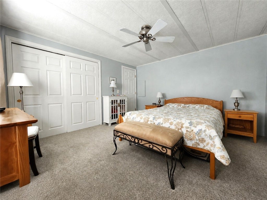 158 Holiday Court, South Kingstown, RI 02879 158 Holiday Court, South Kingstown, RI 02879