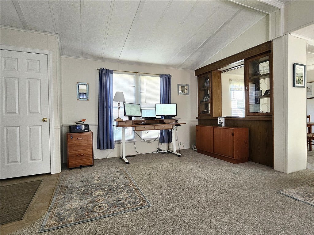 158 Holiday Court, South Kingstown, RI 02879 158 Holiday Court, South Kingstown, RI 02879