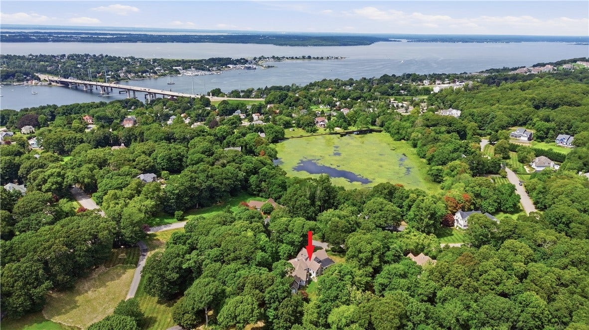 242 Church Pond Drive, Tiverton, RI 02878 242 Church Pond Drive, Tiverton, RI 02878