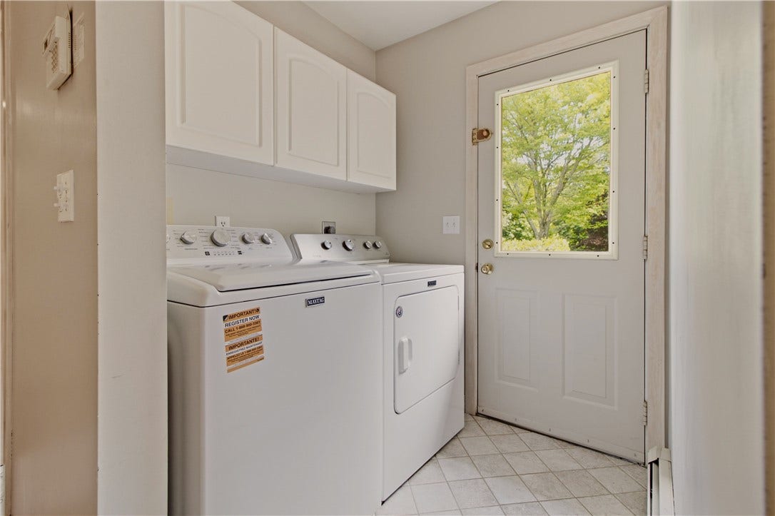242 Church Pond Drive, Tiverton, RI 02878 242 Church Pond Drive, Tiverton, RI 02878