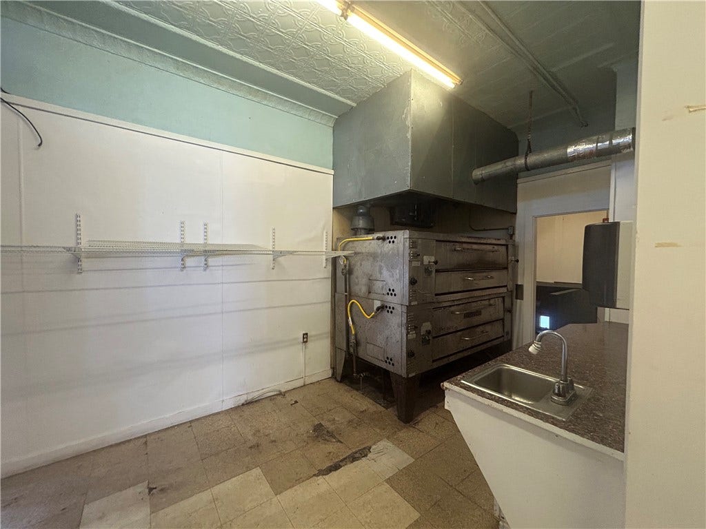 366 Wood Street, Bristol, RI 02809