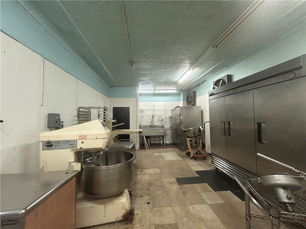 366 Wood Street, Bristol, RI 02809