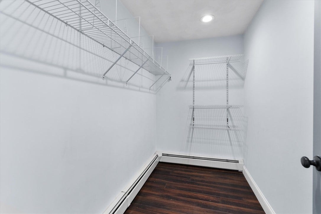 513 Woonasquatucket Avenue, North Providence, RI 02911 513 Woonasquatucket Avenue, North Providence, RI 02911