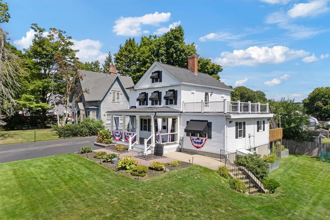 513 Woonasquatucket Avenue, North Providence, RI 02911 513 Woonasquatucket Avenue, North Providence, RI 02911