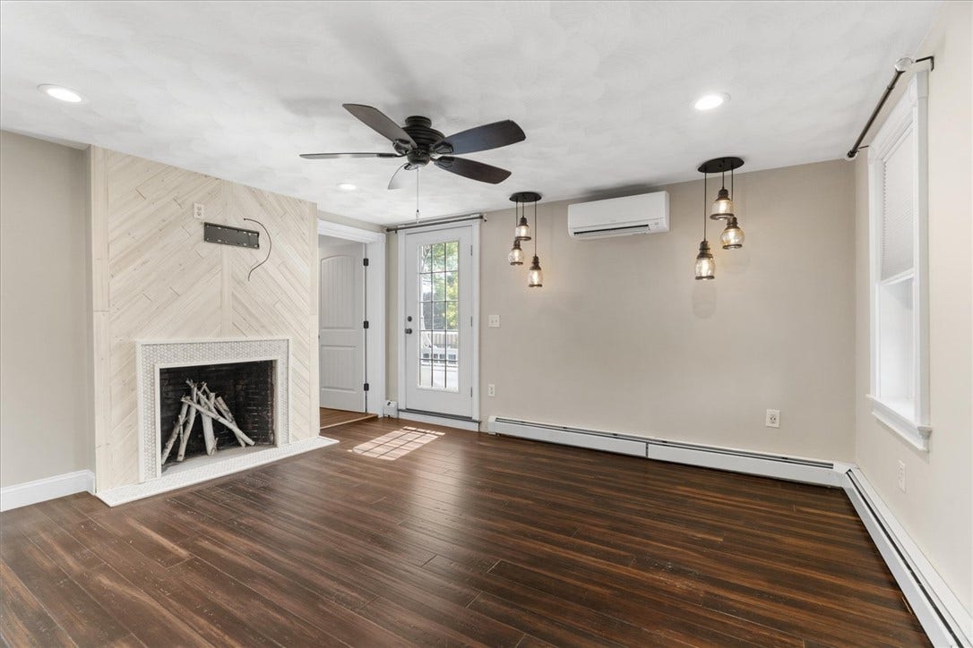 513 Woonasquatucket Avenue, North Providence, RI 02911 513 Woonasquatucket Avenue, North Providence, RI 02911