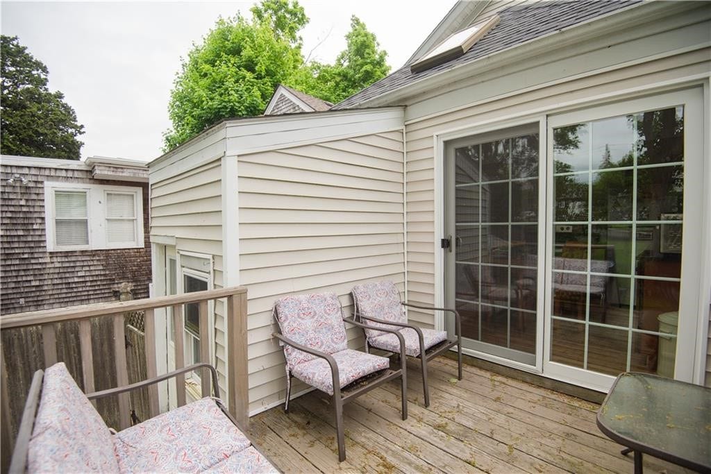 18 Almy Street, Newport, RI 02840 18 Almy Street, Newport, RI 02840