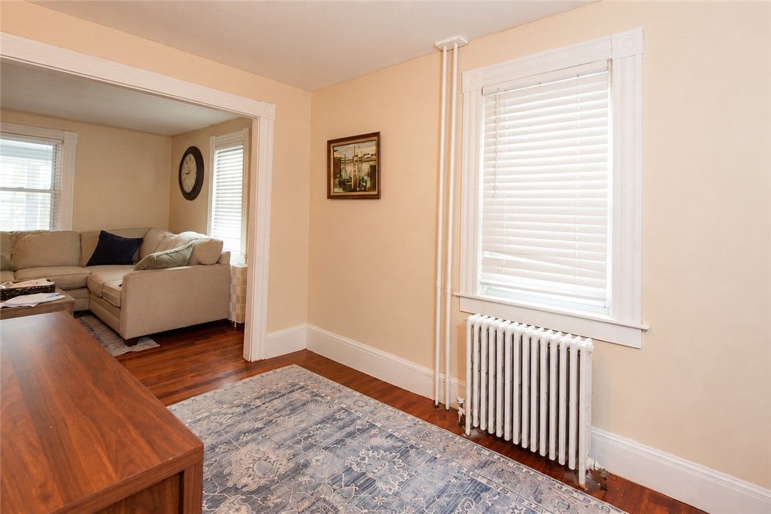 18 Almy Street, Newport, RI 02840 18 Almy Street, Newport, RI 02840