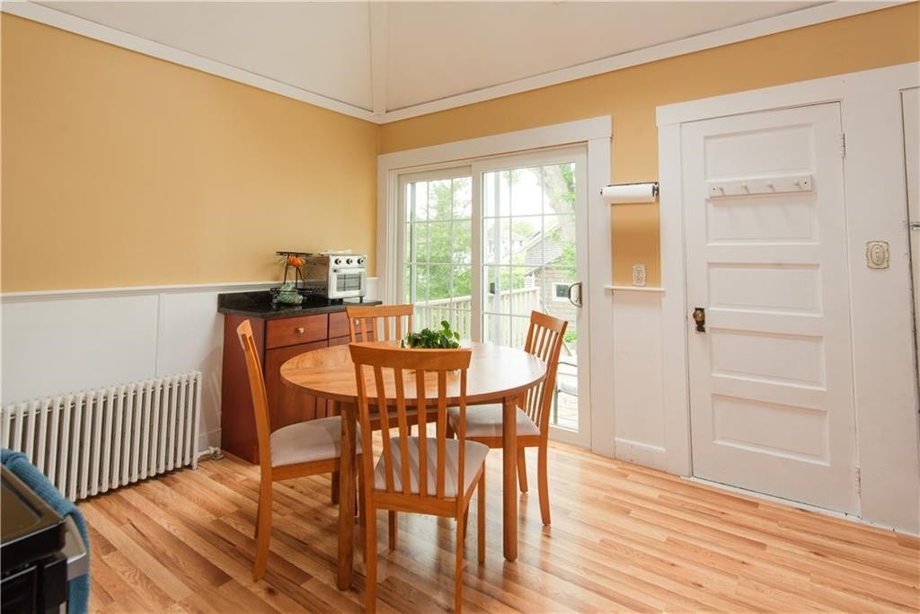18 Almy Street, Newport, RI 02840 18 Almy Street, Newport, RI 02840