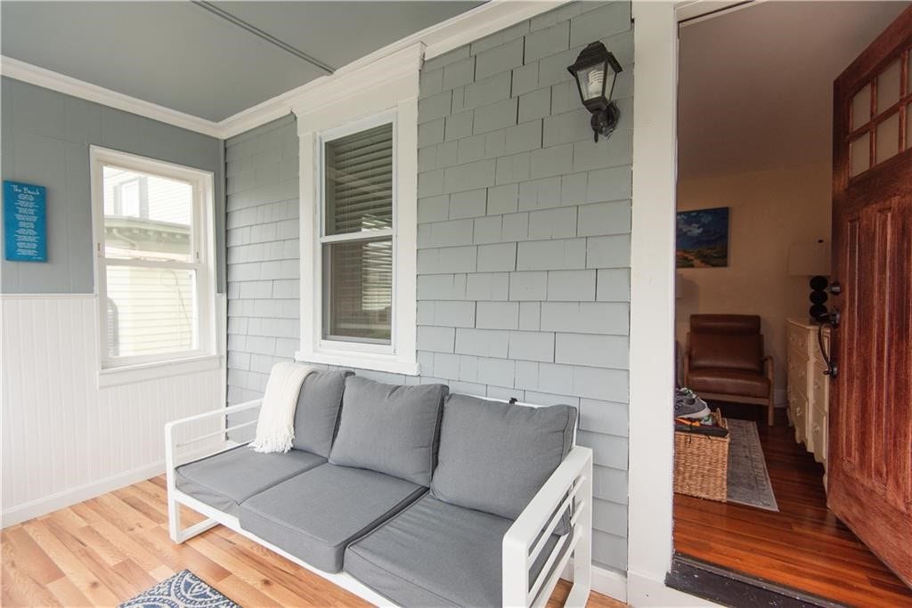 18 Almy Street, Newport, RI 02840 18 Almy Street, Newport, RI 02840